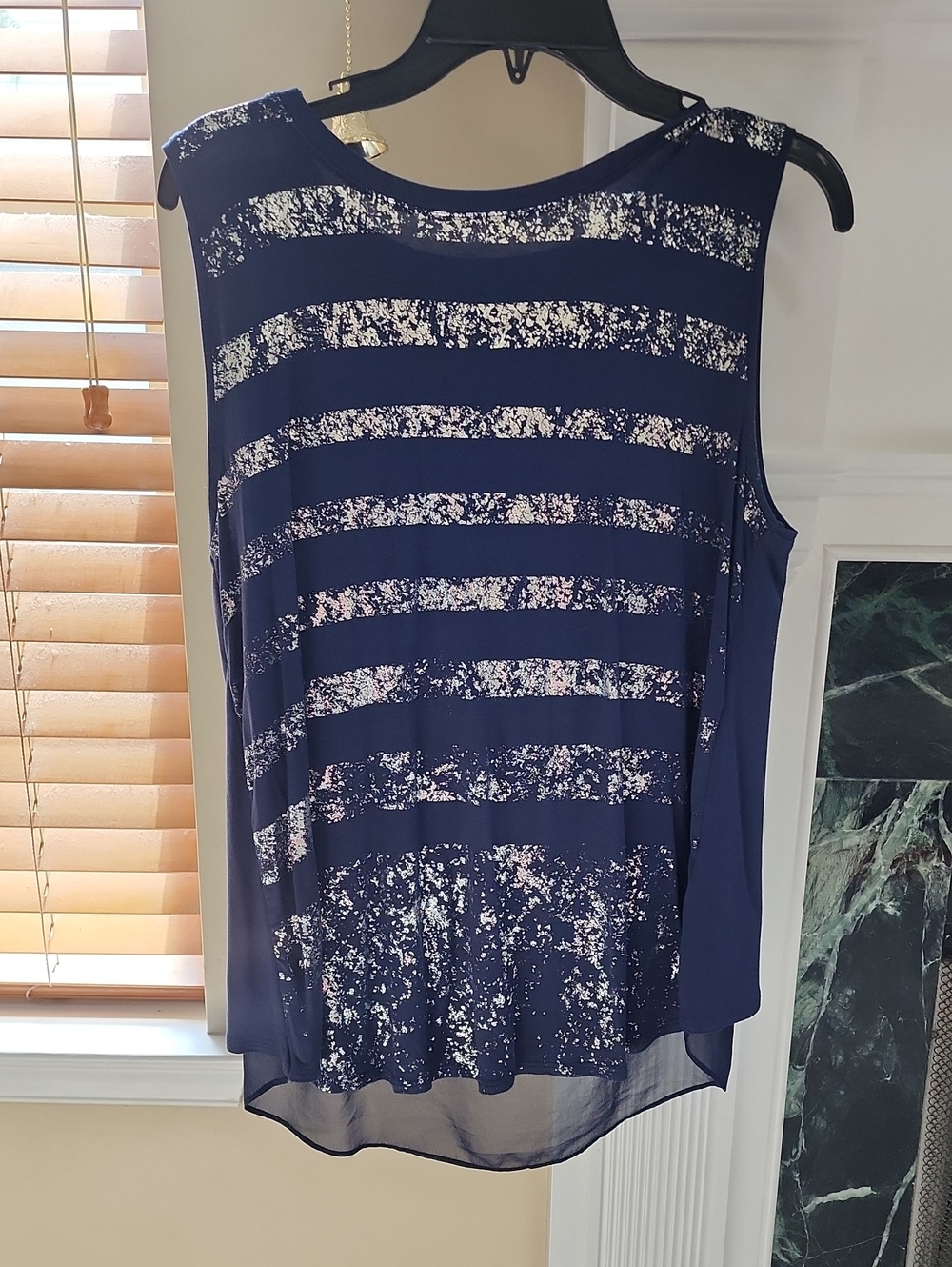 Kenneth Cole Navy Blue Striped Foil Print Sleeveless Women's Tank Top Sz M